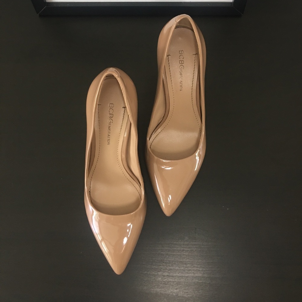 🌺BCBGeneration Gaminkha Nude Pump🌺